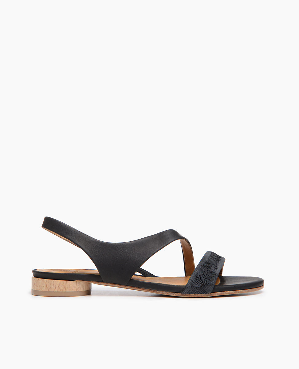 Fernet Sandal