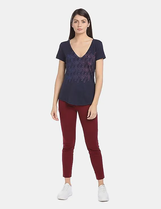 GAP Women Blue Retro 1969 Graphic V-Neck Tee