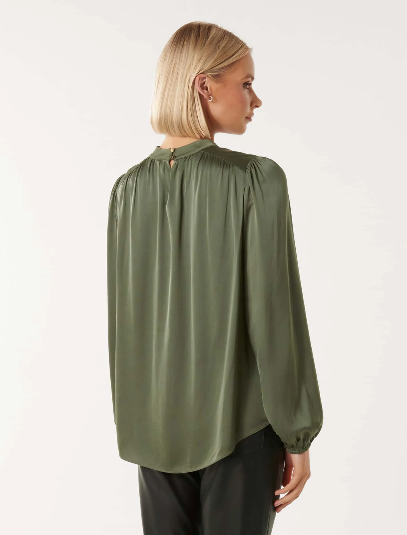 Gilli Gather Satin Shell Blouse