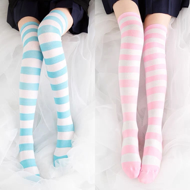 JAPANESE COS STRIPED KNEE SOCKS BY64023