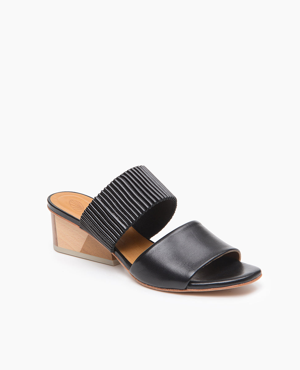 Oohlala Sandal