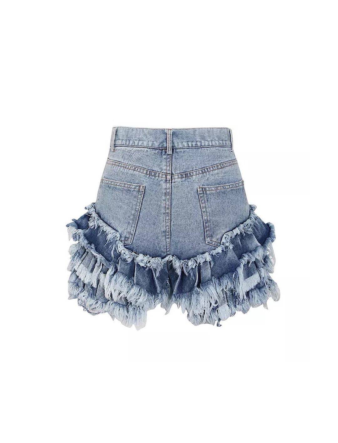 Ruffle Detailed Raw Edge Denim Shorts