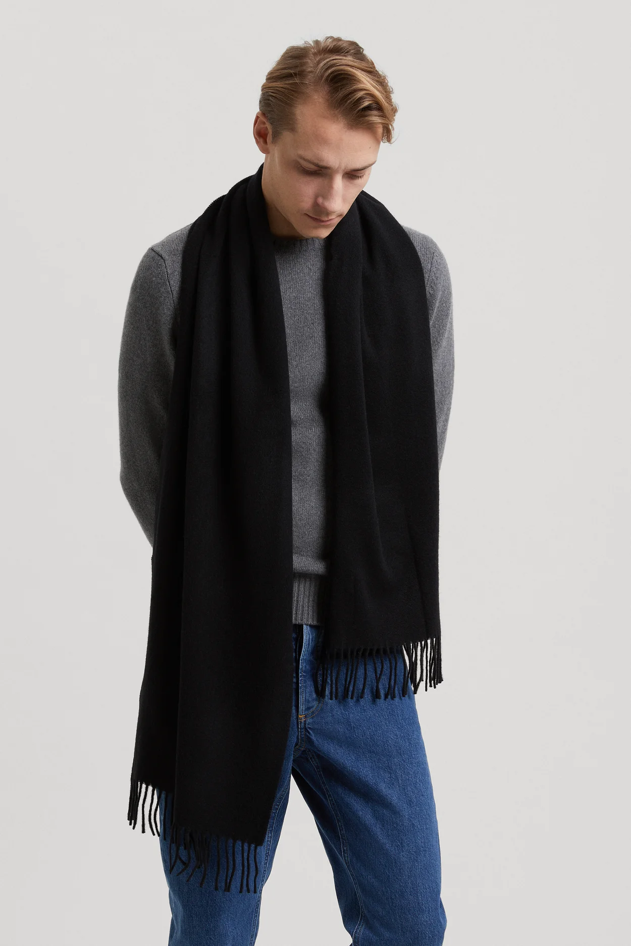 The Cashmere Wool Scarf