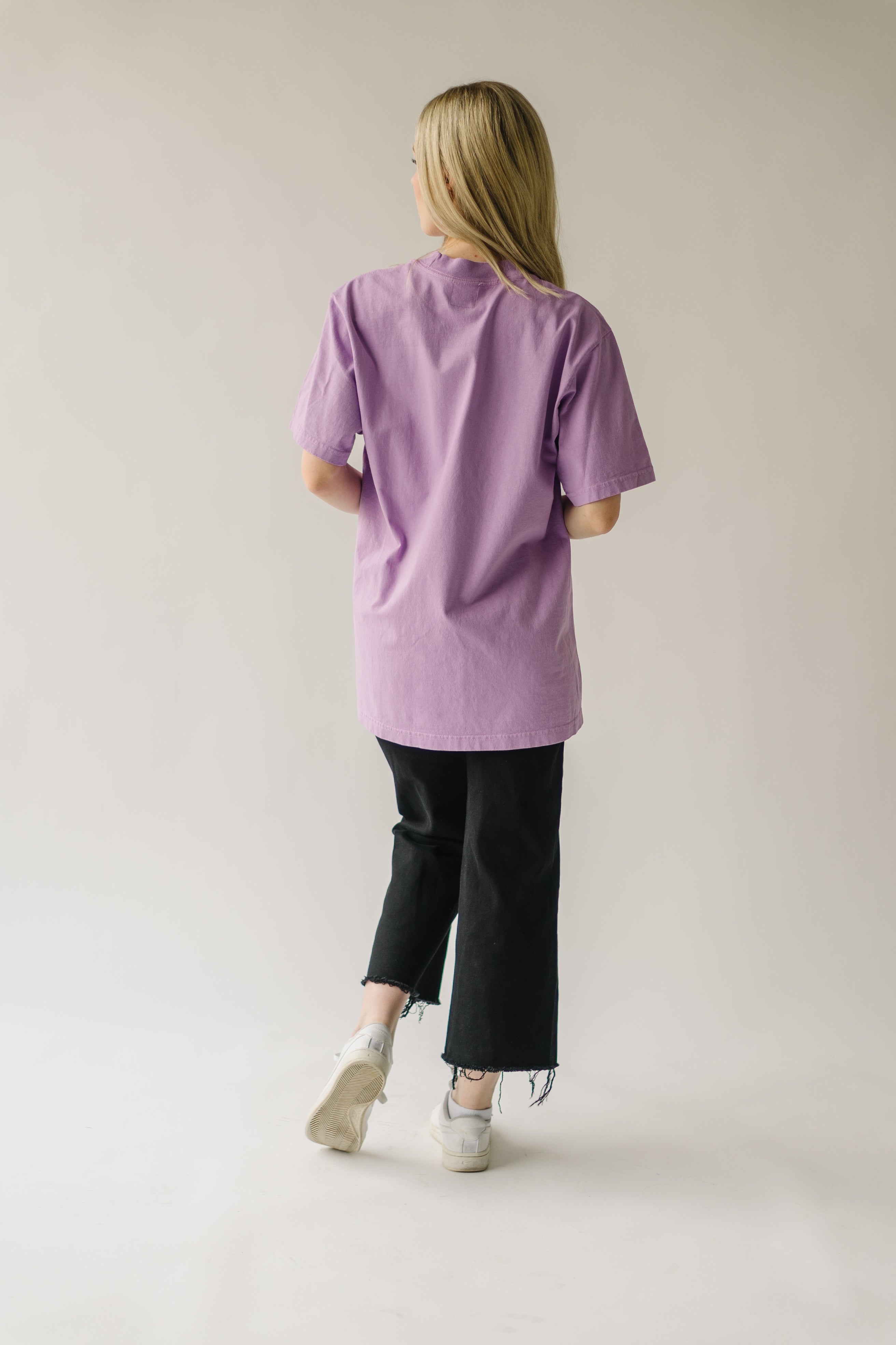 The Catch Me Graphic Tee in Lilac